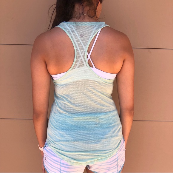 Lululemon Mint Green Razorback Tank Top - Picture 2 of 2